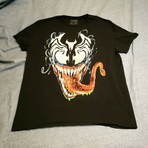 Loot Crate XL T-shirt Venom Black Exclusive Used